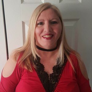 Meet your Posher, Lucy